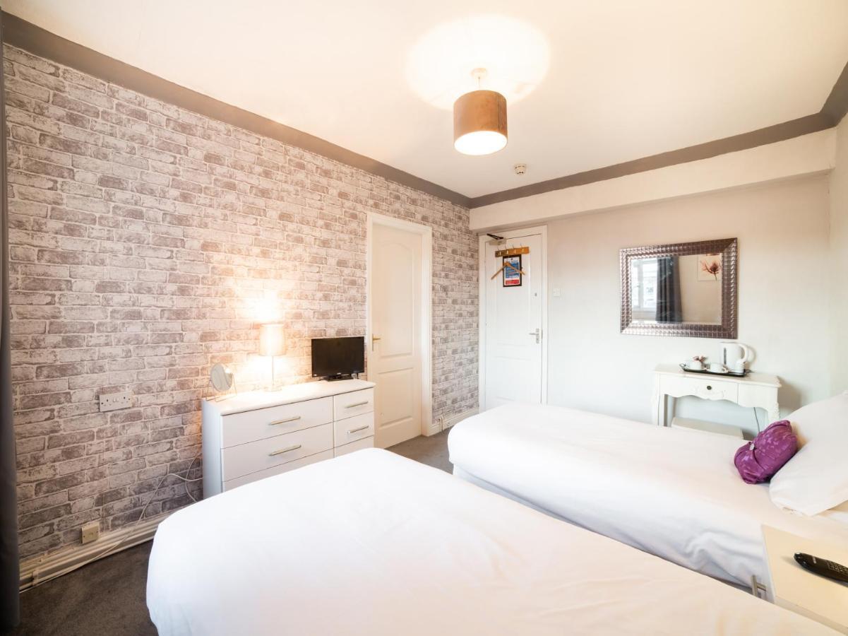 The Traxx Hotel بانغور المظهر الخارجي الصورة